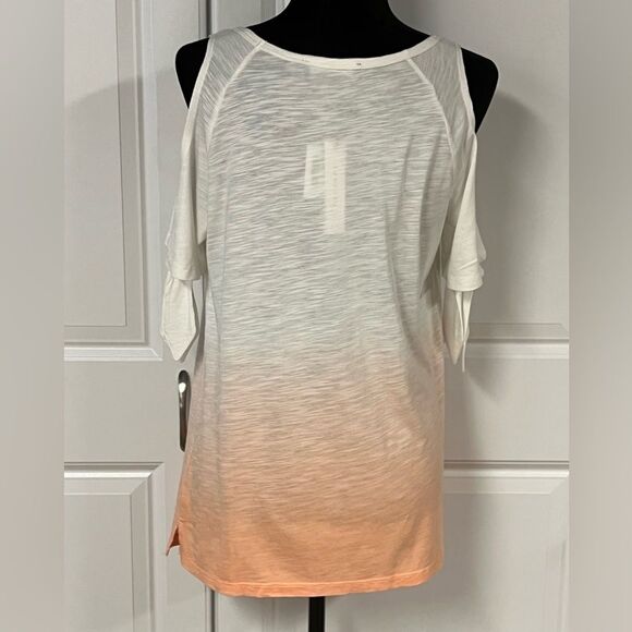 Sanctuary Cold Shoulder Top - Picture 3 of 7